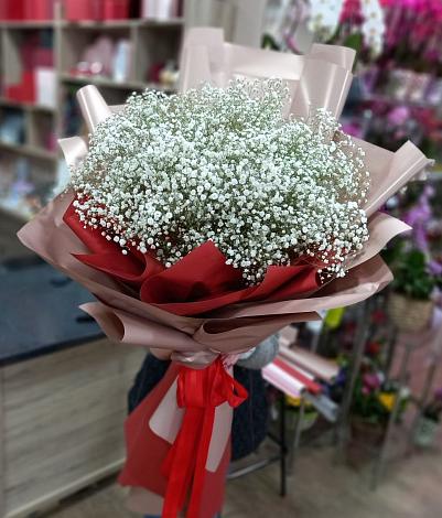 Букет цветов из: Гипсофила в ЗАТО Солнечном